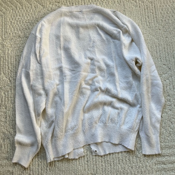 white cardigan with floral details small - Picture 5 of 5